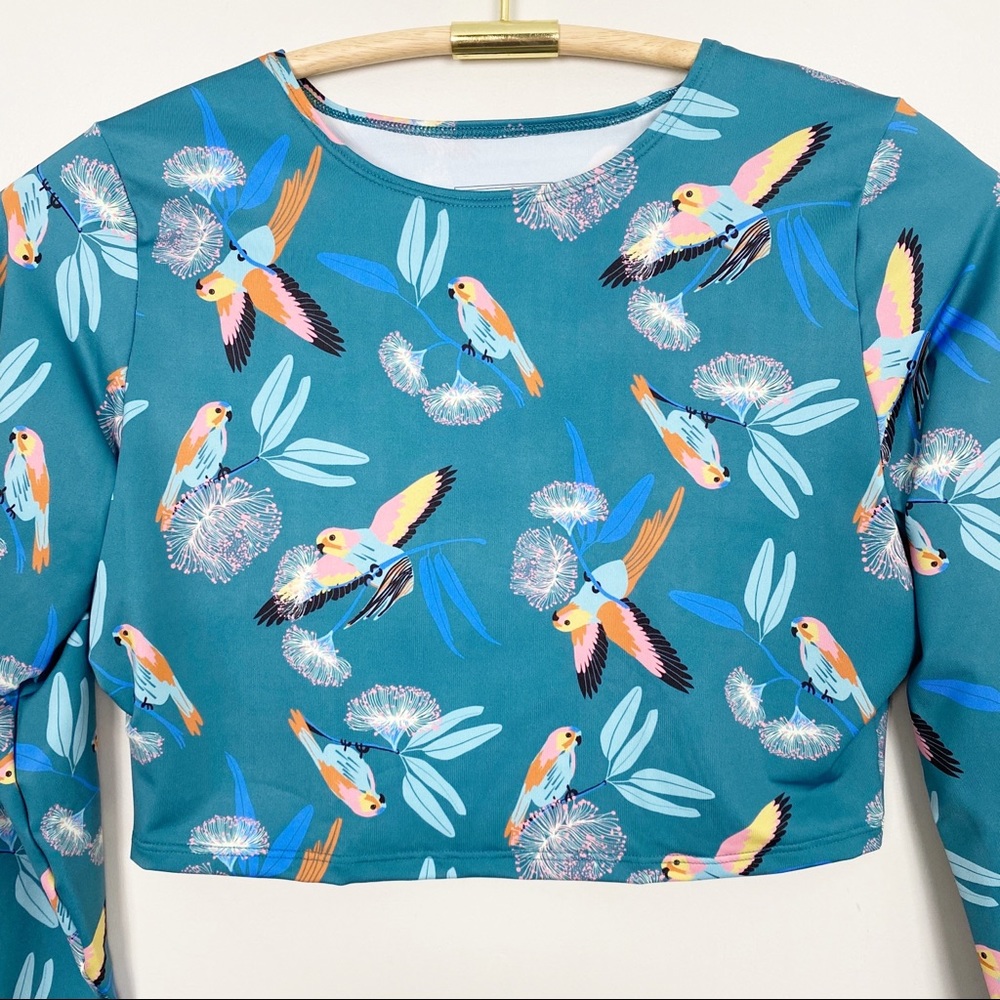 PATAGONIA Swell Seeker Cropped Rashguard L Parrot - Picture 2 of 8